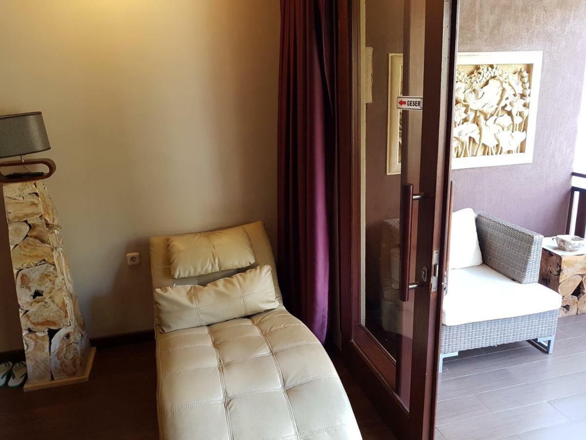 Narisha Guesthouse Κούπανγκ Εξωτερικό φωτογραφία